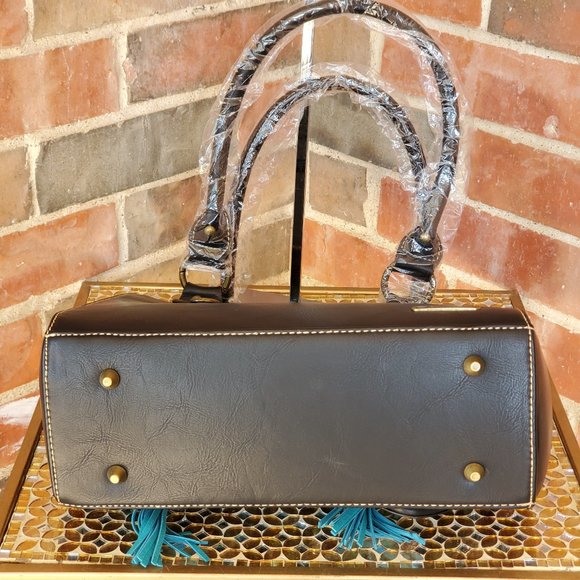 Montana West Concho Collection Tote - Picture 6 of 8